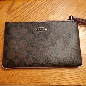 Coach Signature Writlet Wallet